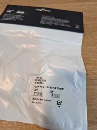 Adaptador Apple Micro-DVI a VGA MacBook Air