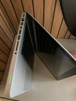 MacBook Pro Core i5 8GB RAM 500GB