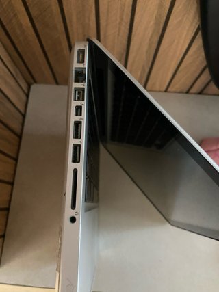 MacBook Pro Core i5 8GB RAM 500GB