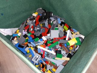 4 kg de piezas LEGO