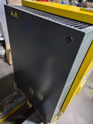 Compresor de tornillo KAESER SM 12 10CV