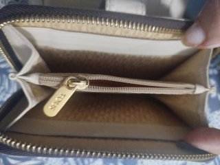 Cartera Tous Piel Beige y Dorada