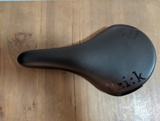 Sillín Fizik Aliante Negro