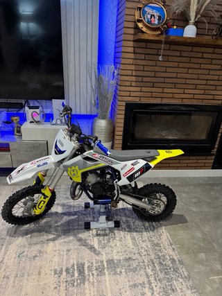 Husqvarna 464 Motocross Azul/Amarillo tc 50