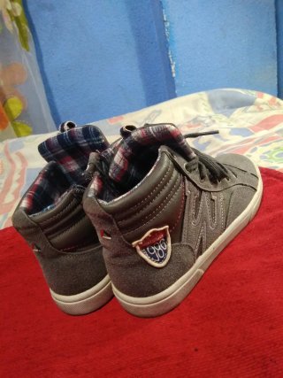 Stivali alti grigi da donna taglia 36