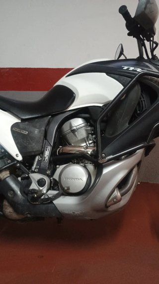 Honda Transalp XL700V 2013 Moto Aventura