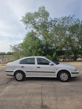 Skoda Octavia 2000