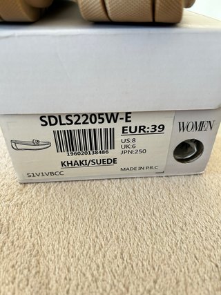 Mocassini beige Dream Pairs con fibbia oro