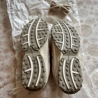 Zapatillas New Balance 204l Beige/Gris