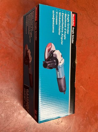 Radial Makita GA4540RZ Nueva en Caja