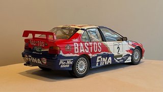 Maqueta BMW 320i E36 Bastos UT Models escala 1:18