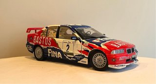 Maqueta BMW 320i E36 Bastos UT Models escala 1:18