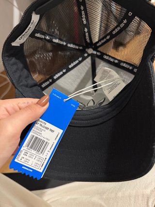 Gorra Adidas Negra Trucker