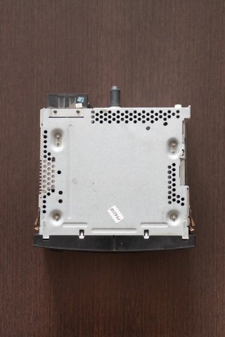 Radio CD original Peugeot 207 año 2010