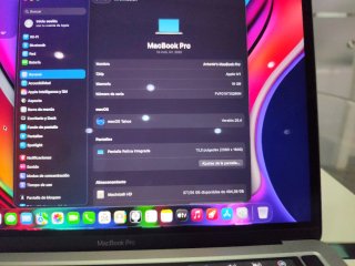 MacBook Pro M1 16GB 512GB Plata
