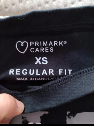 Camiseta Negra Estampada Hombre Talla XS