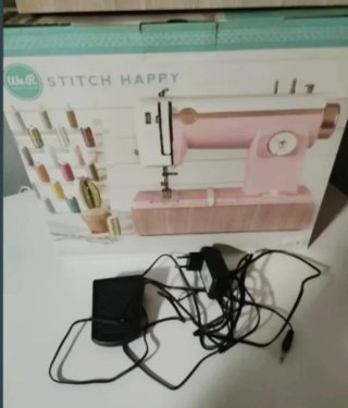 Máquina de coser Stitch Happy rosa