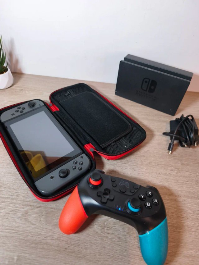 Nintendo Switch V2 2020