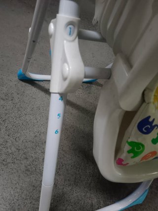 Trona para bebé con estampado de elefantes