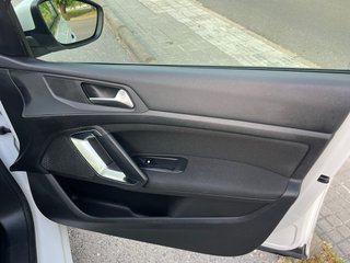 Peugeot 308 SW 2015