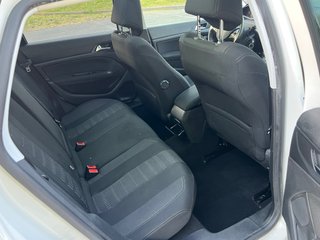 Peugeot 308 SW 2015