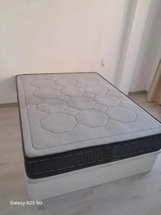 Canapé de madera