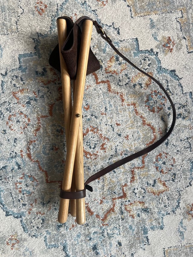 Taburete plegable madera y piel