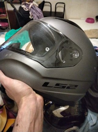 Casco Scooter Blanco y Dorado
