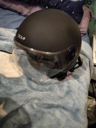 Casco Scooter Blanco y Dorado