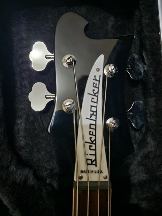 Rickenbacker 4003 Jetglo 2026.NUEVO SIN ESTRENAR.