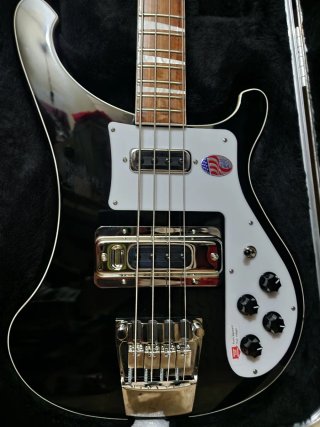 Rickenbacker 4003 Jetglo 2026.NUEVO SIN ESTRENAR.