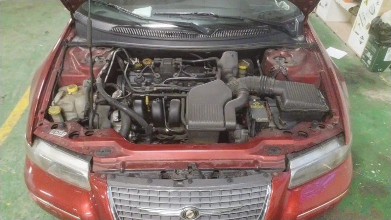 Chrysler Stratus 2000 - foto 1