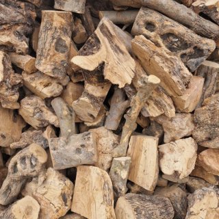 Leña de olivo para chimenea o barbacoa