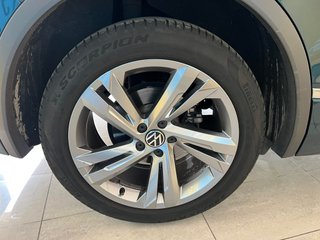 Volkswagen Tiguan R-LINE  2.0 TDI  150cv DSG