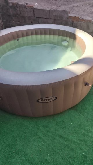 Jacuzzi Intex Beige/Blanco