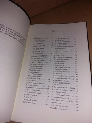 LIBRO - La península de las casas vacías - Uclés