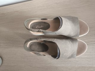 Sandalias CLARKS Verde Oliva