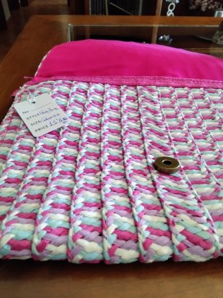 Bolso de rafia tejido multicolor, Nueva Temporada.