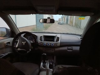 Mitsubishi L 200 2007
