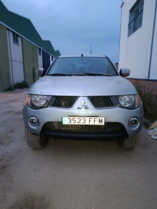 Mitsubishi L 200 2007