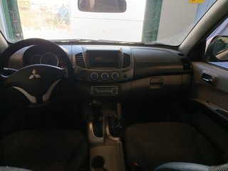 Mitsubishi L 200 2007