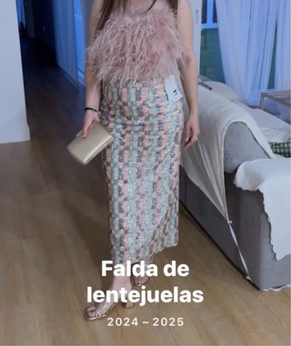 Conjunto lentejuelas y plumas