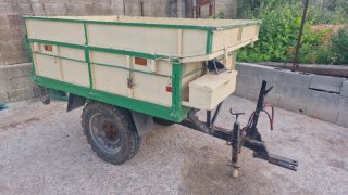Remolque agrícola ligero