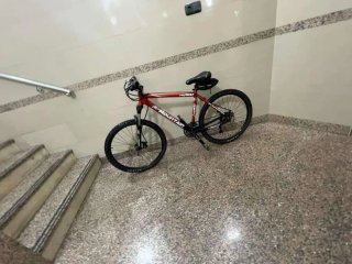 Bicicleta MTB Roja