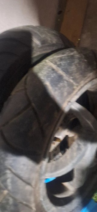 Ruedas Aprilia SR Scooter (Delantera y Trasera)