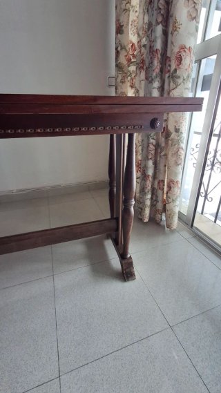 Mesa de madera antigua (colección) más de 45 años