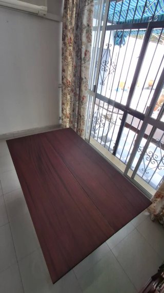 Mesa de madera antigua (colección) más de 45 años