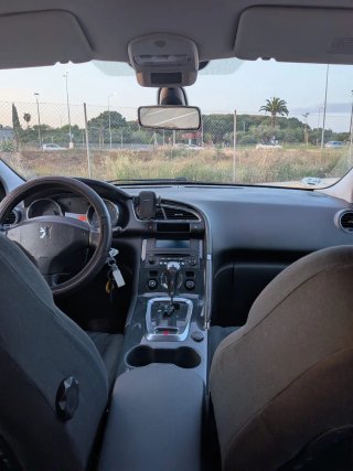 ​Se vende Peugeot 3008 (2011) - Muy cuidado e interior impecable ​Se vende Peugeot 3008  2011