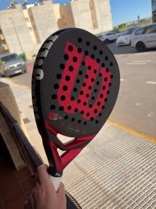 Pala de pádel Wilson Bela