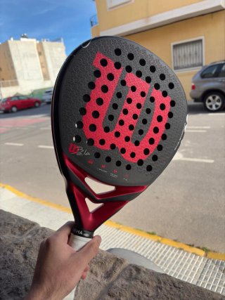 Pala de pádel Wilson Bela